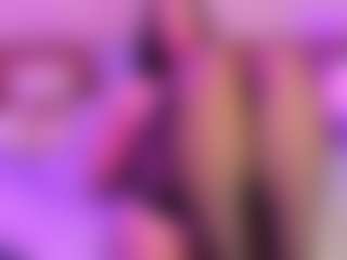 Live cam show with dulce-charm - Camel Toe on fapnchat