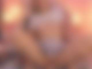 Live cam show with Dulcepowll - Strip on fuck-show.com