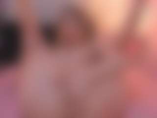 Live cam show with Dulcepowll - Skinny on Camsoda