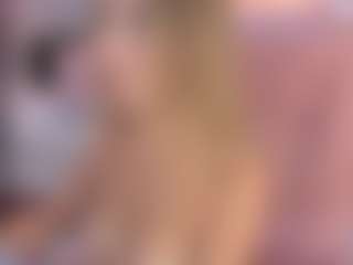 Live cam show with Dulcepowll - Blonde Hair on infinitiblacc.com