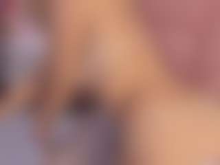 Dulcepowll's Live Sex Cam Show