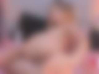 Dulcepowll's Live Sex Cam Show