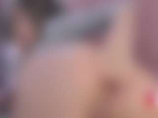Live cam show with Dulcepowll - Lovense on Milfs Live