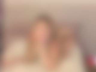 Dulcepowll's Live Sex Cam Show