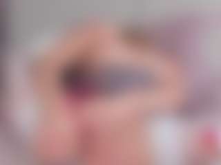 Dulcepowll's Live Sex Cam Show