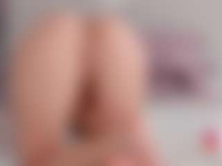 Dulcepowll's Live Sex Cam Show