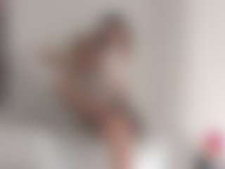 Dulcepowll's Live Sex Cam Show