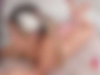 Dulcepowll's Live Sex Cam Show