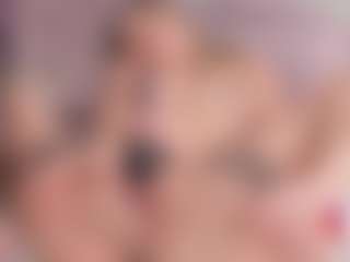 Dulcepowll's Live Sex Cam Show