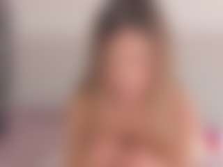 Dulcepowll's Live Sex Cam Show