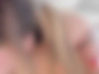 Live cam show with Dulcepowll - Wet on crypto-cams