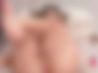Dulcepowll's Live Sex Cam Show