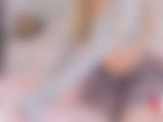 Live cam show with Dulcepowll - Blonde Hair Dildo on Adult Interactions
