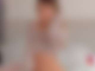 Dulcepowll's Live Sex Cam Show
