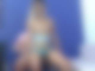 Live cam show with Exoticcxcouple - Drinking on Streamer API