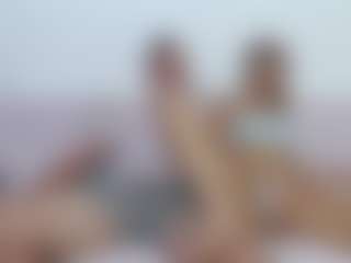 Live cam show with Exoticcxcouple - Facial on friskycurves.com