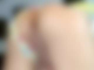 Live cam show with Thiana_Boom - Canadian on Camsoda