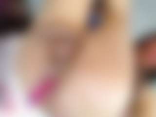 Live cam show with GabrielaTs - Average on Camsoda