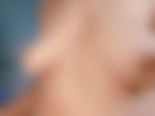 Live cam show with Hannadanniels - Moaning on SxyPornLive