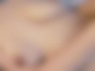 Live cam show with Hannadanniels - Petite on Camsoda