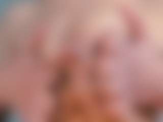 Live cam show with Hannadanniels - Milk on SpankPalCams