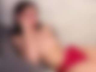 HannahCova's Live Sex Cam Show