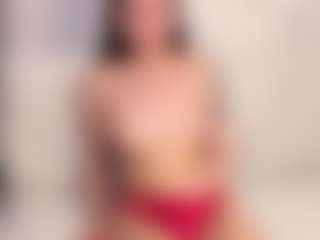 HannahCova's Live Sex Cam Show