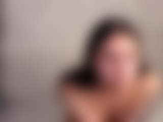 HannahCova's Live Sex Cam Show
