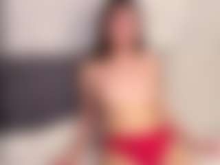 HannahCova's Live Sex Cam Show