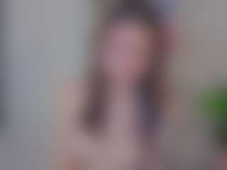Live cam show with HannahCova - Tiny Tits on https://playwithruby.com