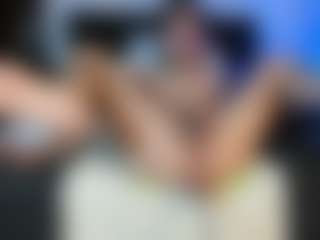 hugocams's Live Sex Cam Show