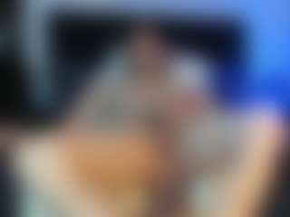 hugocams's Live Sex Cam Show