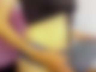 Live cam show with Liz-Grettel - Moaning on Latina Girls