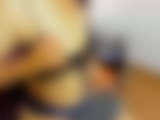 Live cam show with Liz-Grettel - Moaning on xDating
