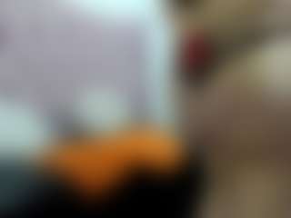 Live cam show with Liz-Grettel - Moaning on Uber Horny
