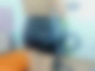 Live cam show with Liz-Grettel - Moaning on Camsoda