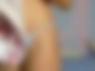 malackmia68's Live Sex Cam Show