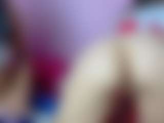 malackmia68's Live Sex Cam Show