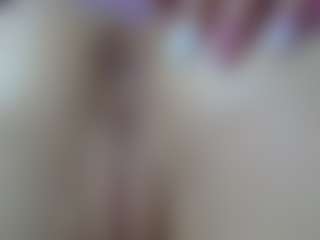 malackmia68's Live Sex Cam Show