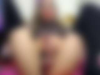 Miia-Velvett's Live Sex Cam Show
