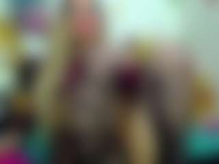 Live cam show with Miia-Velvett - Flat Chested on Uber Horny
