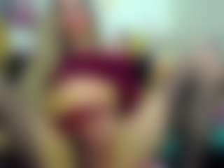 Live cam show with Miia-Velvett - Drinking on Milfs Live
