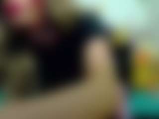Live cam show with Miia-Velvett - Drinking on Camiplay Live