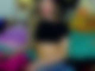 Live cam show with Miia-Velvett - Smoking on wildcum.com