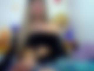 Live cam show with Miia-Velvett - Smoking on ObeyMaria