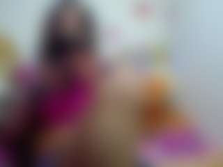 Live cam show with Miia-Velvett - Flat Chested on eurowanks.com