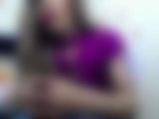 Live cam show with Miia-Velvett - Average on Camsoda