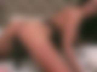 Live cam show with MissMinna - Tiny Tits on xDating