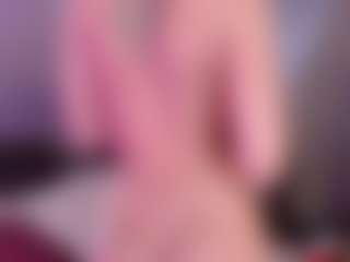 Live cam show with MissMinna - Tiny Tits on Camsoda Late Night