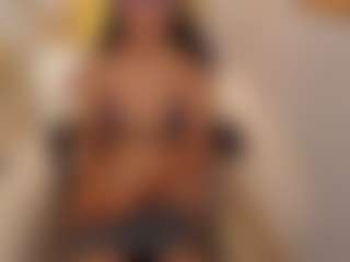 perlawatson's Live Sex Cam Show